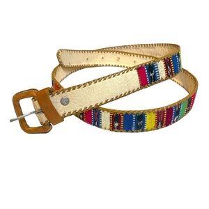 Vintage Peruvian Hand Woven Multicolor Embroidery & Leather Belt🤍